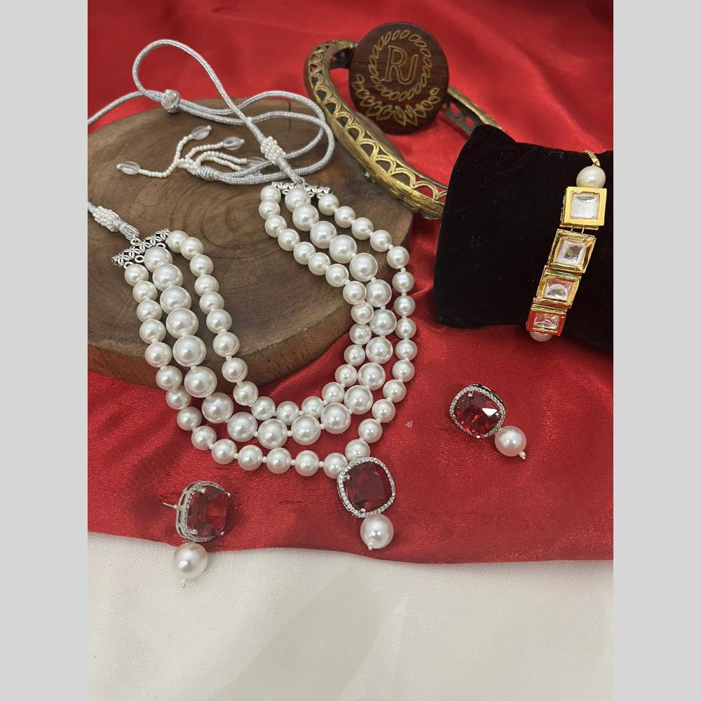 FS Collection Gold Plated Pearl Necklace Set