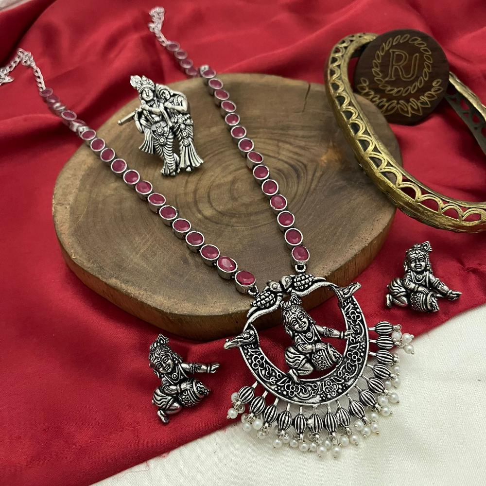 FS Collection Oxidised Plated Pota Stone And Pearls Temple Long Necklace Set