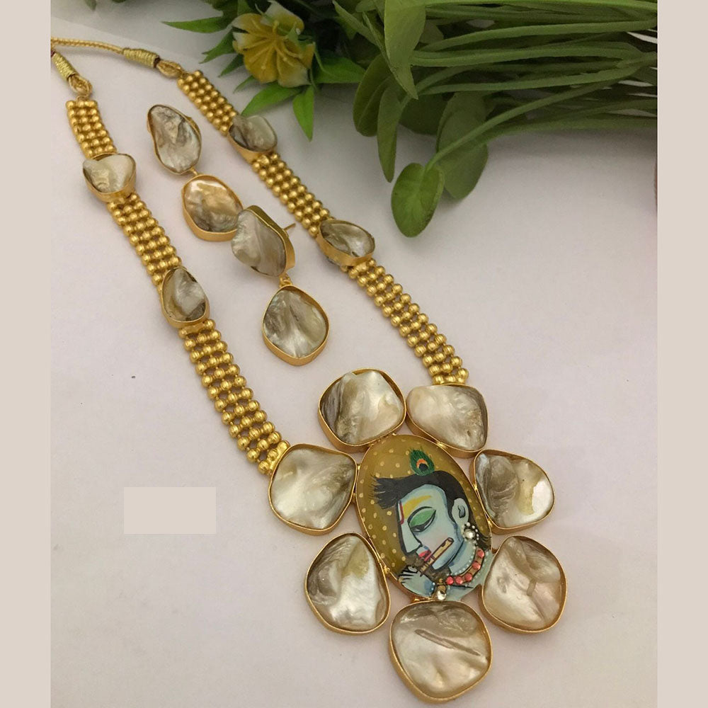 FS Collection Royal Mother Of Pearl Long Necklace Set For Special Occassions