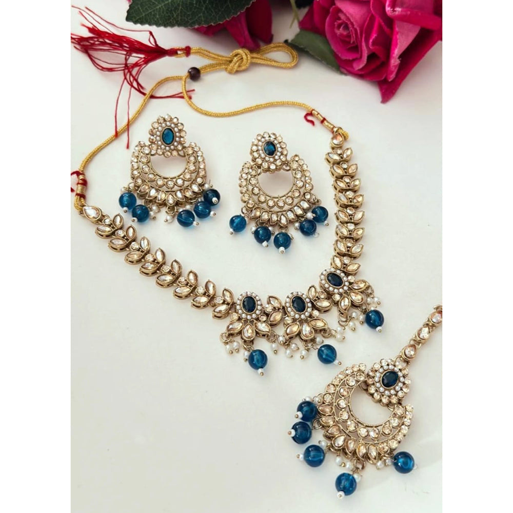 FS Collection Glamorous Crystal Beads With Pearl Necklace Set
