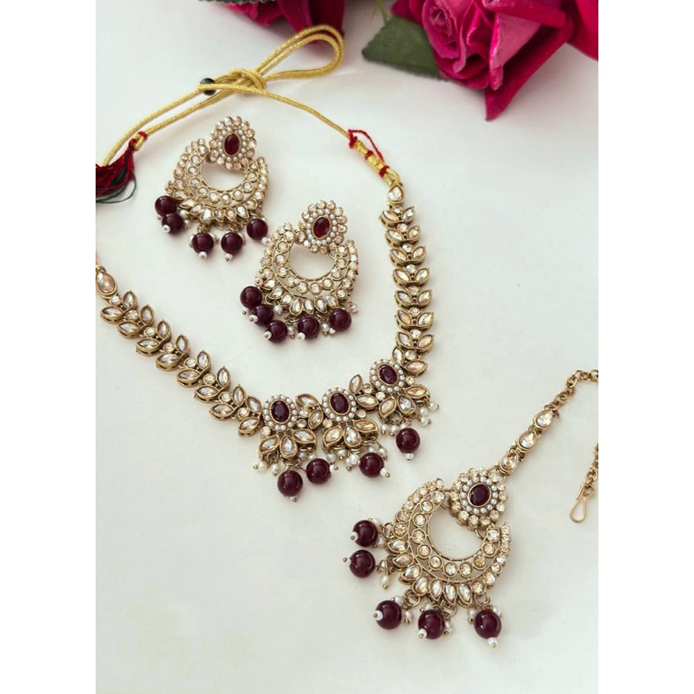 FS Collection Glamorous Crystal Beads With Pearl Necklace Set