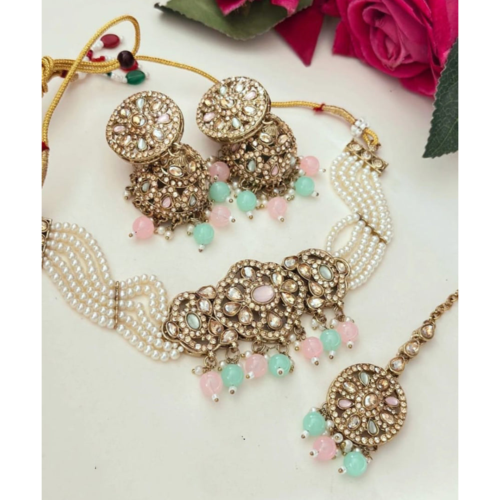 FS Collection Elegant Glow Crystal Stone And Pearl Necklace Set