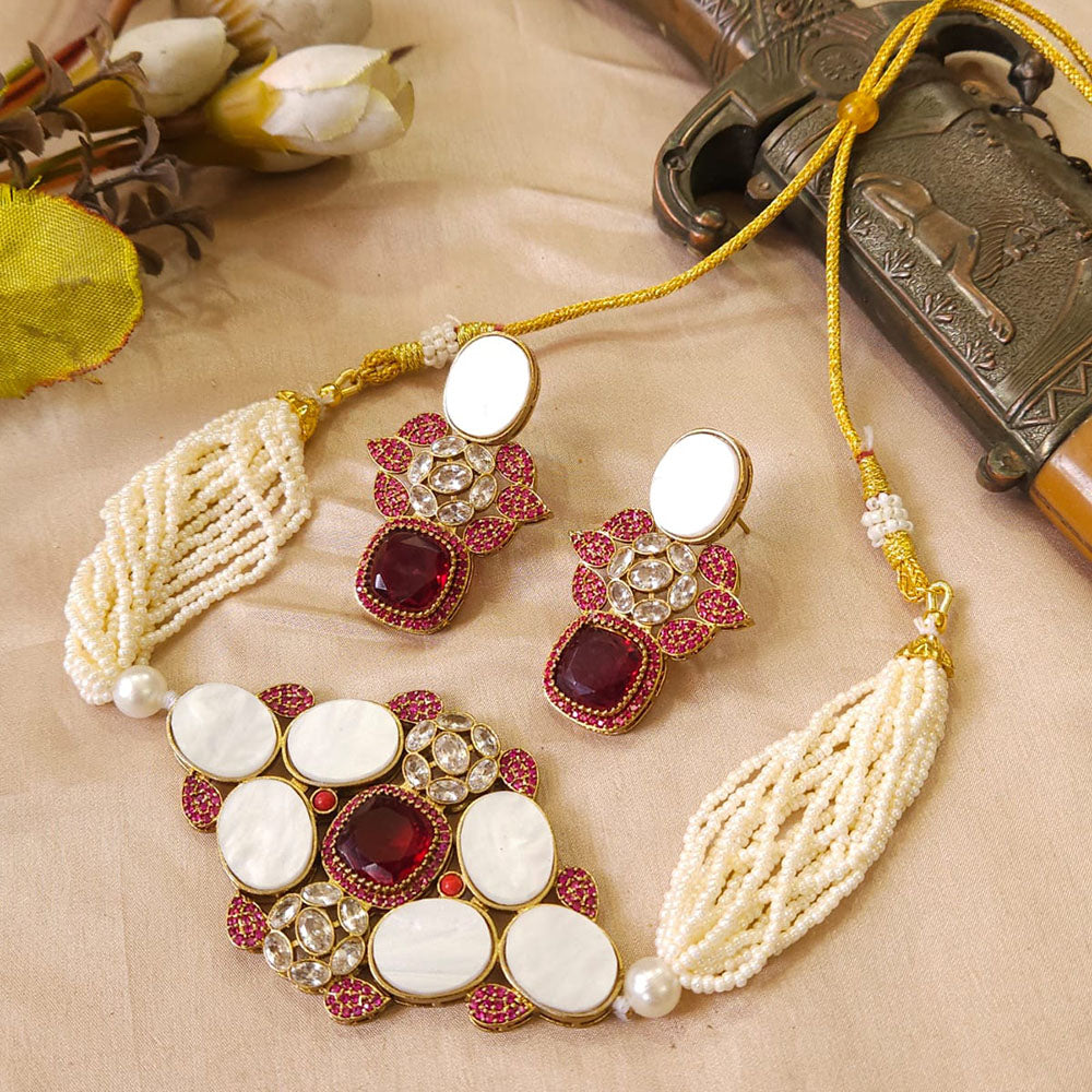 FS Collection Glamorous Pota Stone And Pearl Choker Necklace Set