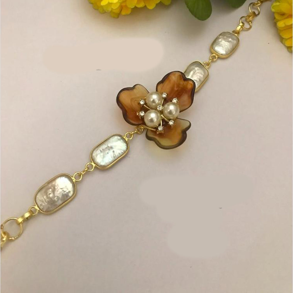 FS Collection Mother Of Pearls Floral Bracalet