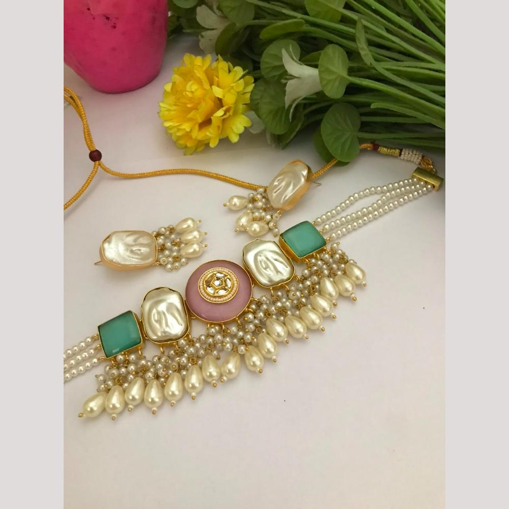 FS Collection Classic Kundan Stone Mother of Pearl Choker Necklace Set
