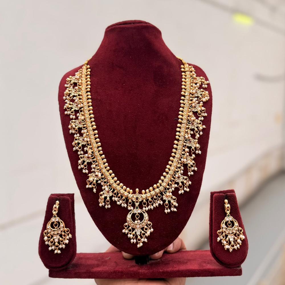 FS Collection Classic Pota Stone And Austrian Stone And Pearl Long Necklace Set