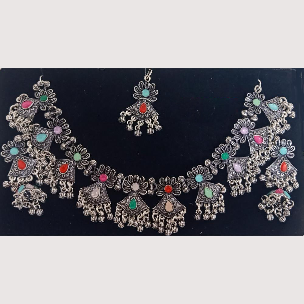 Crescent Creation Chic Sparkle Elegant Stone Necklace for Trendy Occasions