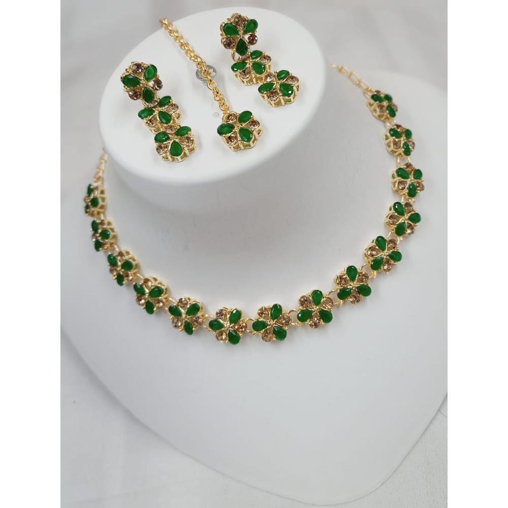 Akruti Collection Gold Plated Crystal Stone And Austrian Stone Necklace Set