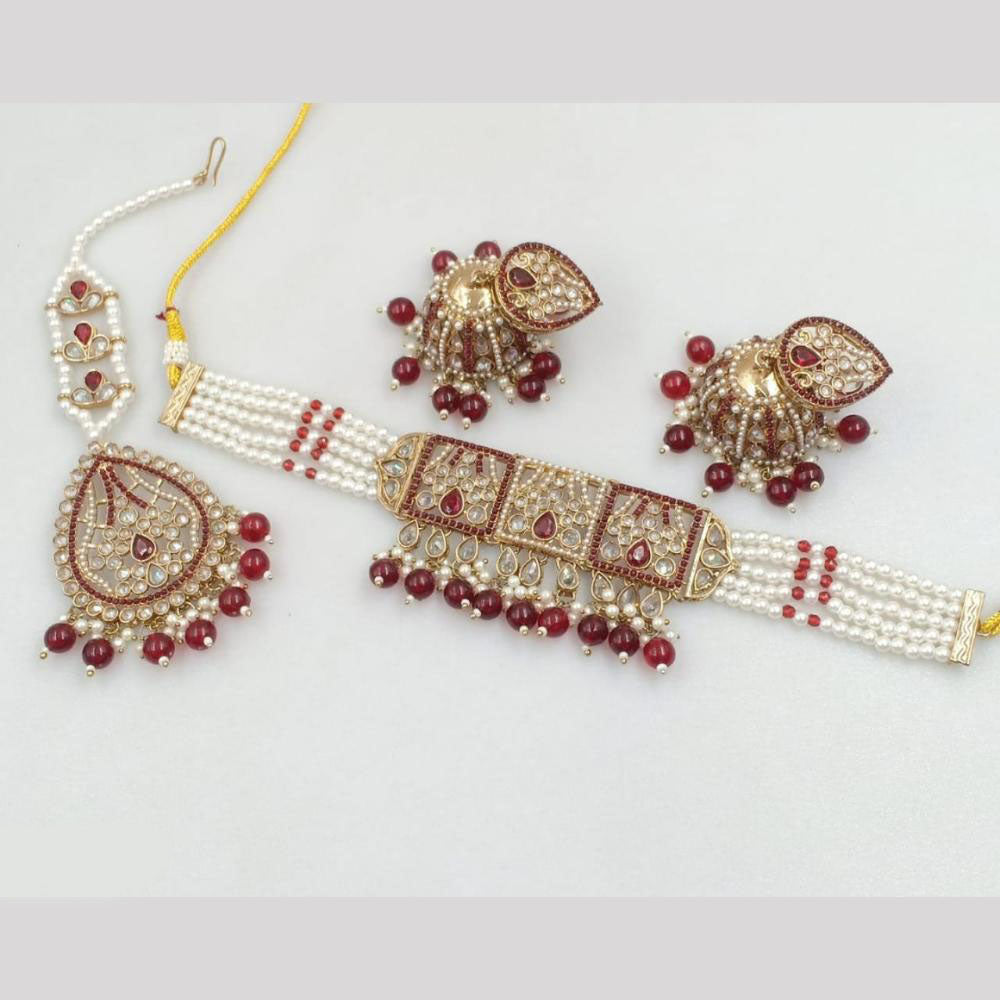 Akruti Collection Gold Plated Crystal Stone And Pearl Neckalce Set