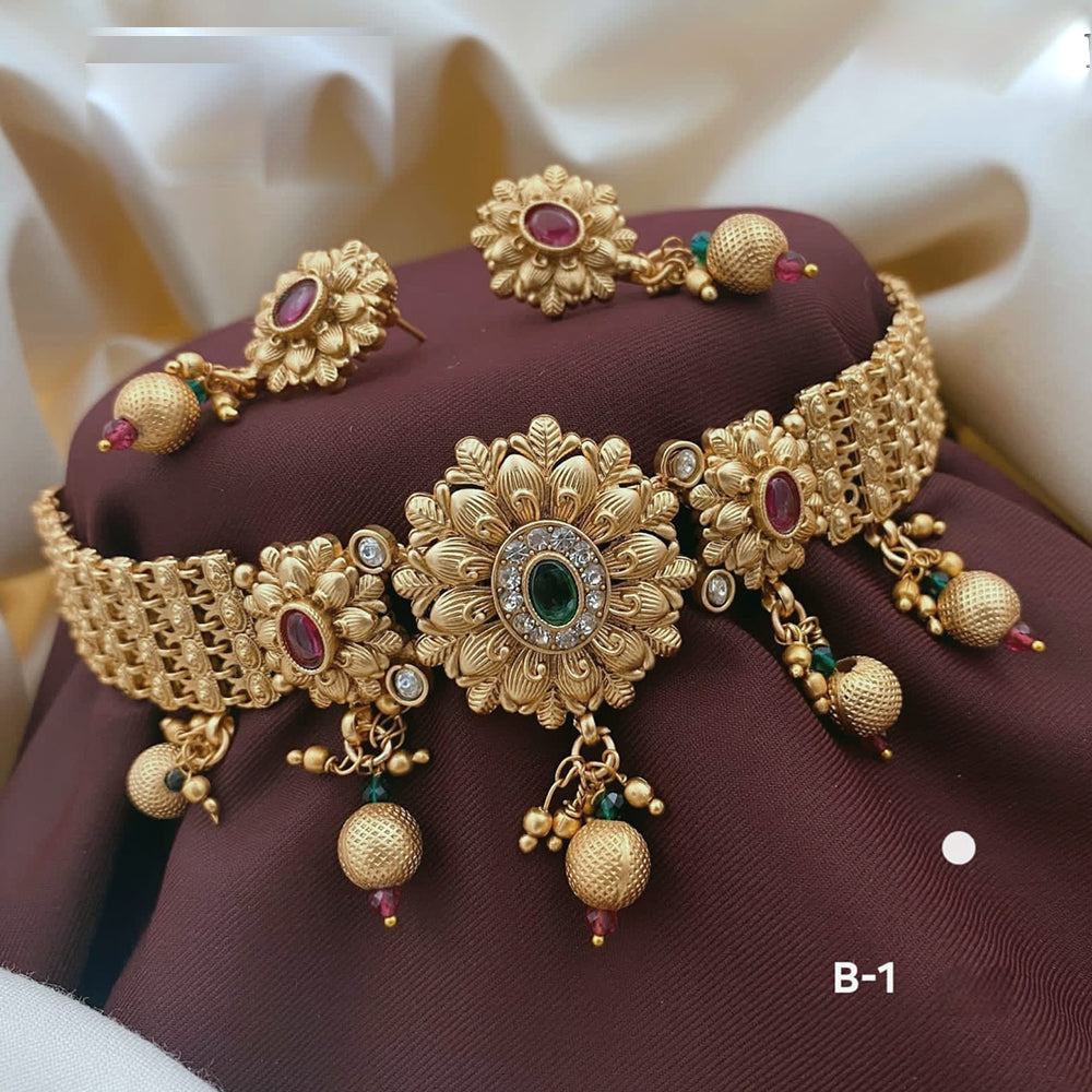 Akruti Collection Gold Plated Pota Stone Necklace Set