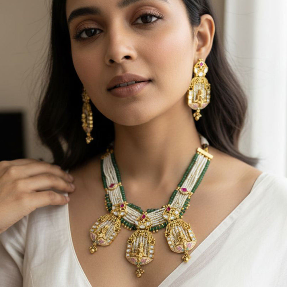 Jewel Addiction Premium Pota Stone And Pearl Necklace Set