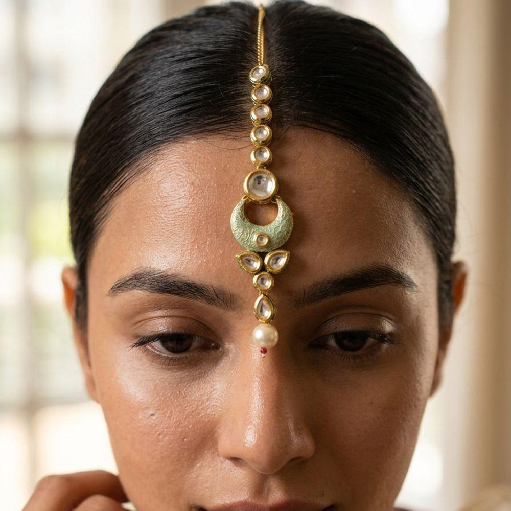 Jewel Addiction Designer Polki Kundan Stone And Pearl Maang Tikka