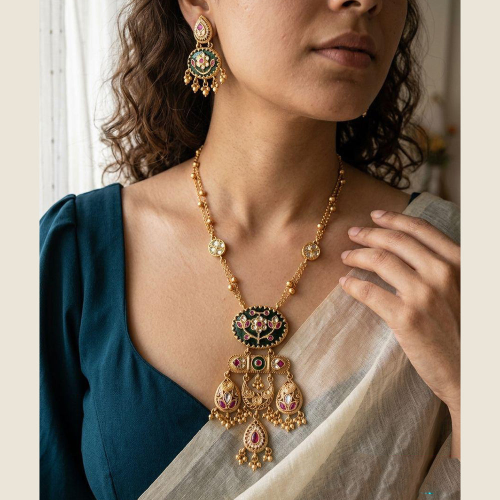Jewel Addiction Premium Pota Stone Beads And Pearl Necklace Set