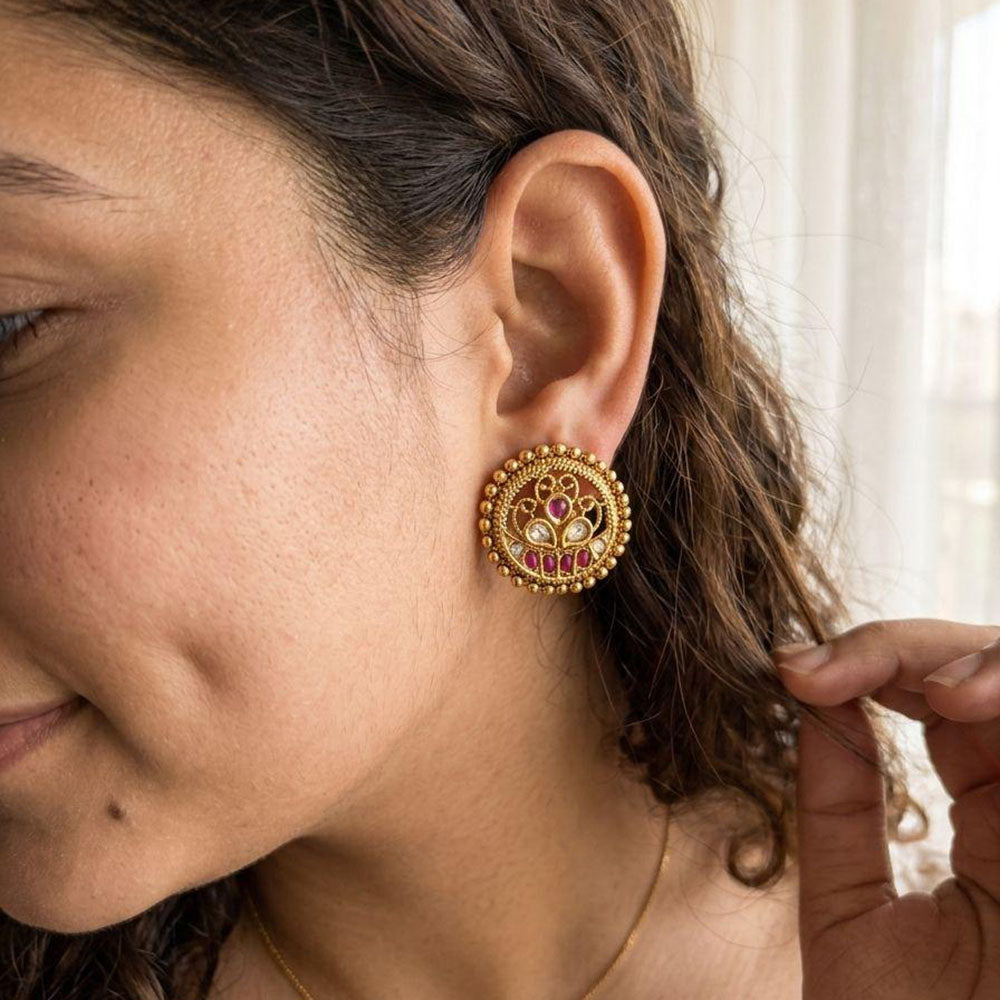 Jewel Addiction Royal Pota Stone Pearl Stud Earrings