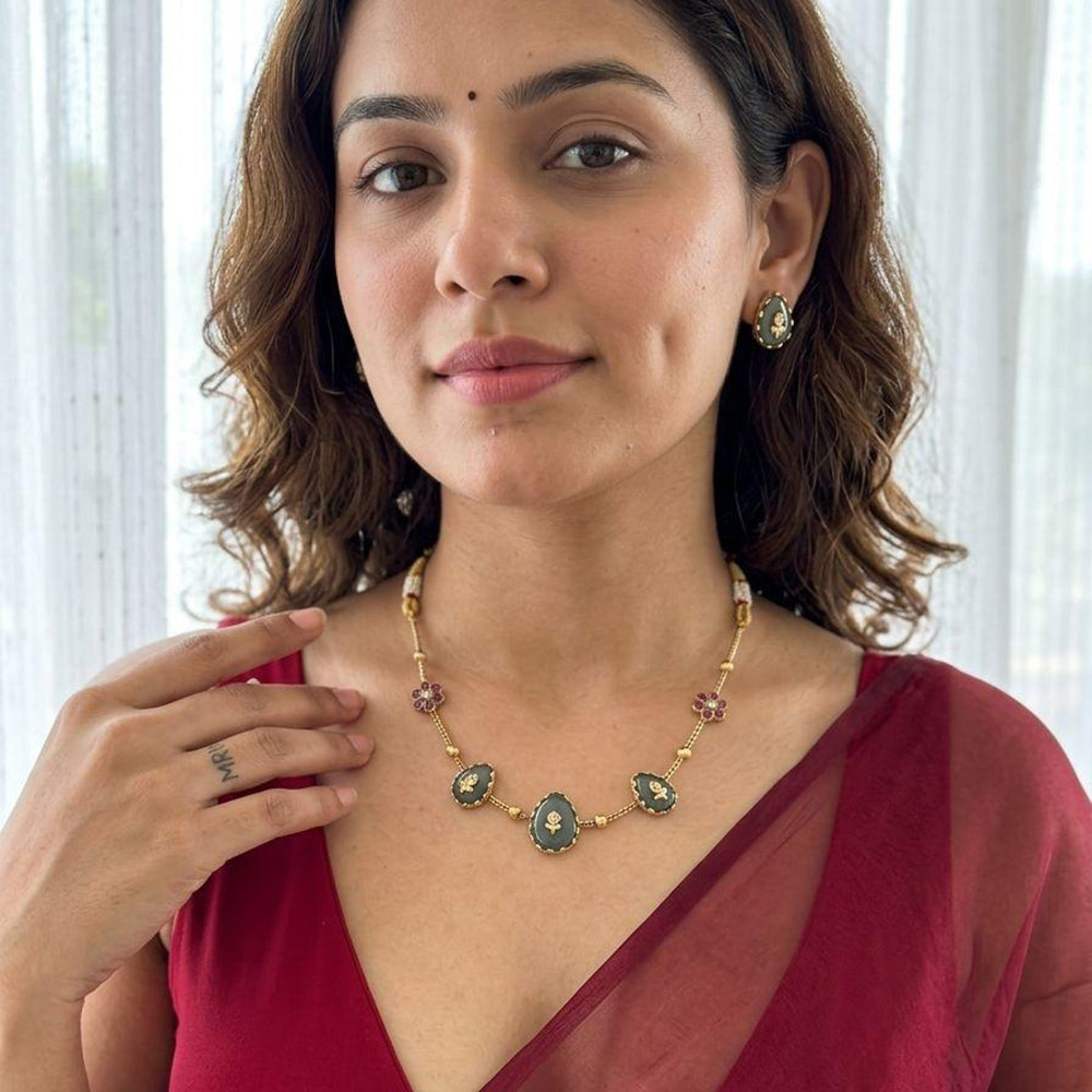 Jewel Addiction Designer Pota Stone Necklace Set