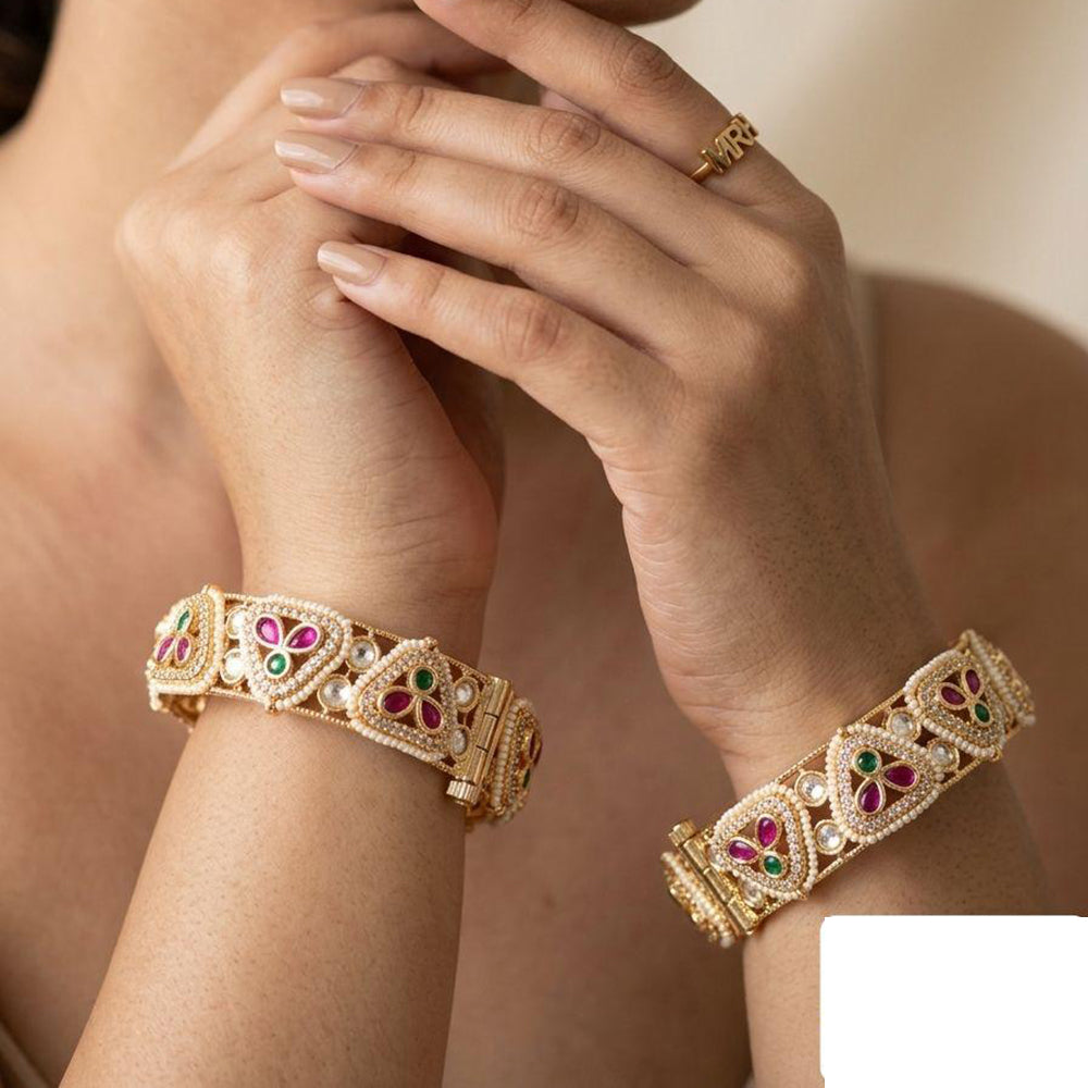 Jewel Addiction Royal Pota Stone And Pearl Openable Bangles Set
