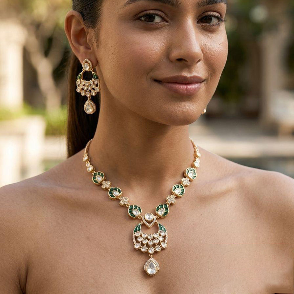 Jewel Addiction Classic Kundan Stone And Meenkari Necklace Set