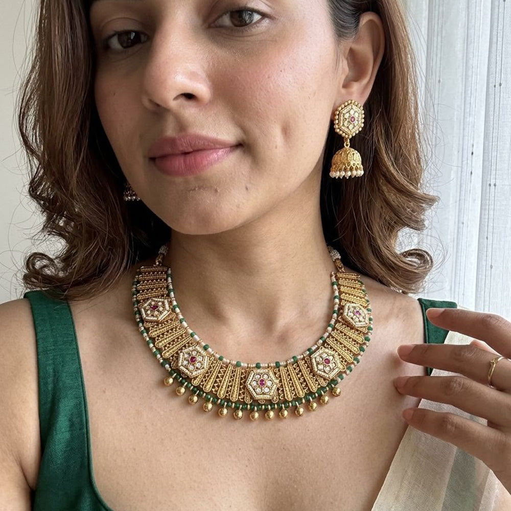 Jewel Addiction Traditional Pota Stone And Pearl Necklace Set