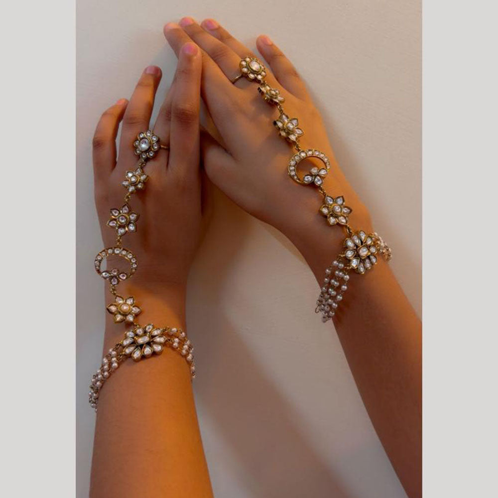 JCM Designer Kundan Stone And Pearl Hathphool
