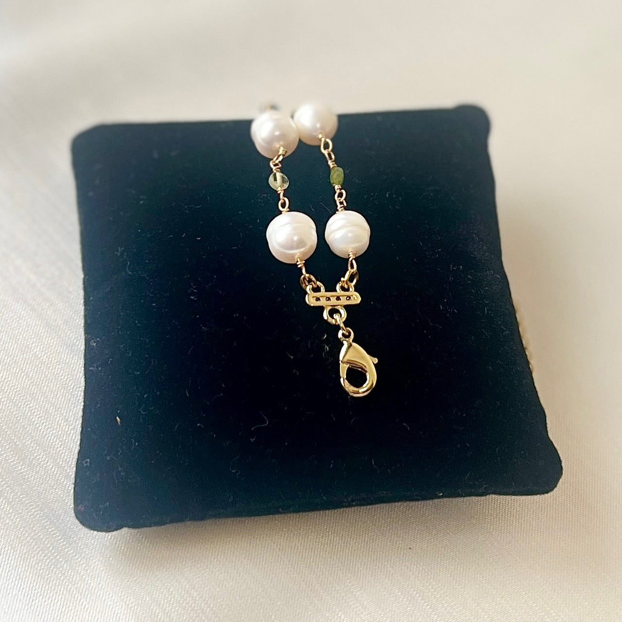 Jewel Treatzz Shell Pearls 2 Line Fashion Bracelet