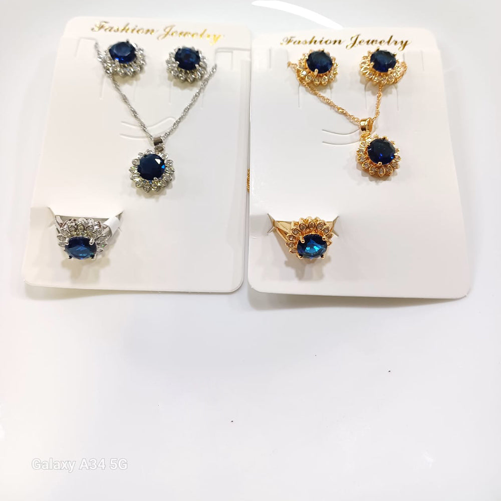 Tarohi Jewels Crystal Stone Chain Pendant Set