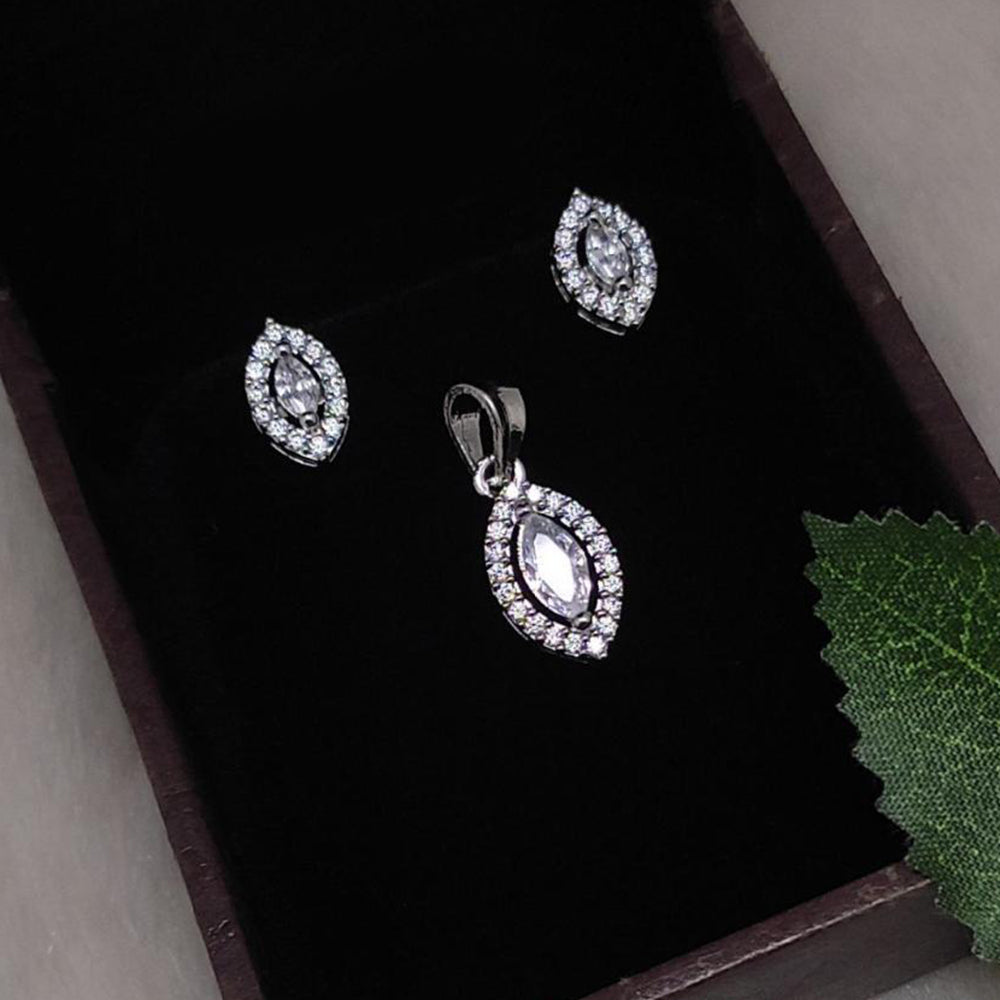 Aamrapali Elegant Austrian Stone Pendant Set