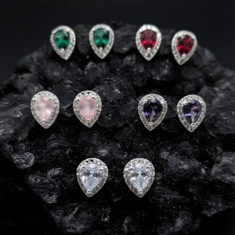 Aamrapali Fancy Crystal Stone Studs Earrings