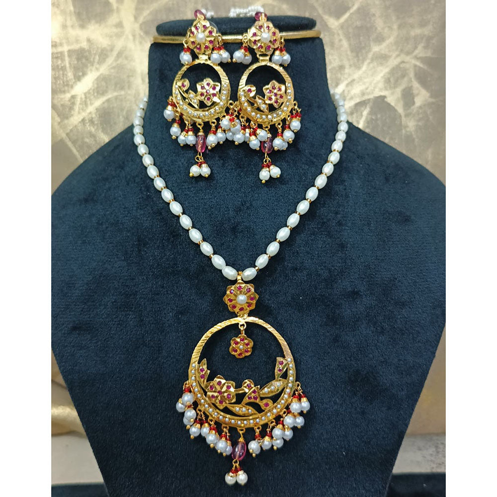 Everlasting Jadau Royal Austrian Stone And Pearl Necklace Set