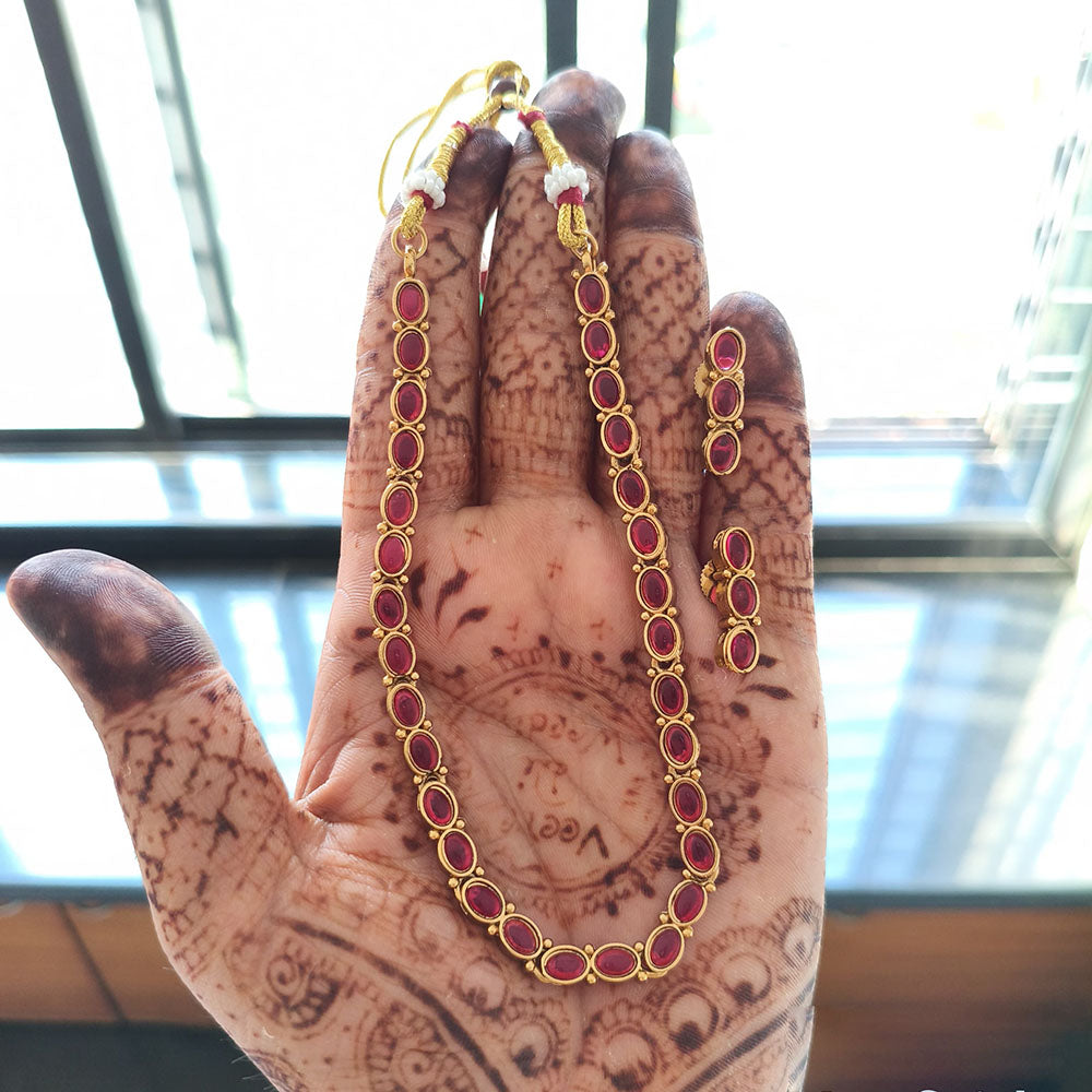 Joyful Jewel Art Matte Gold Plated Pota Stone Necklace Set