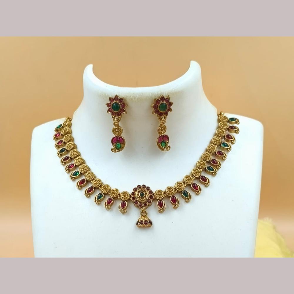 Joyful Jewel Art Matte Gold Plated Pota Stone Necklace Set