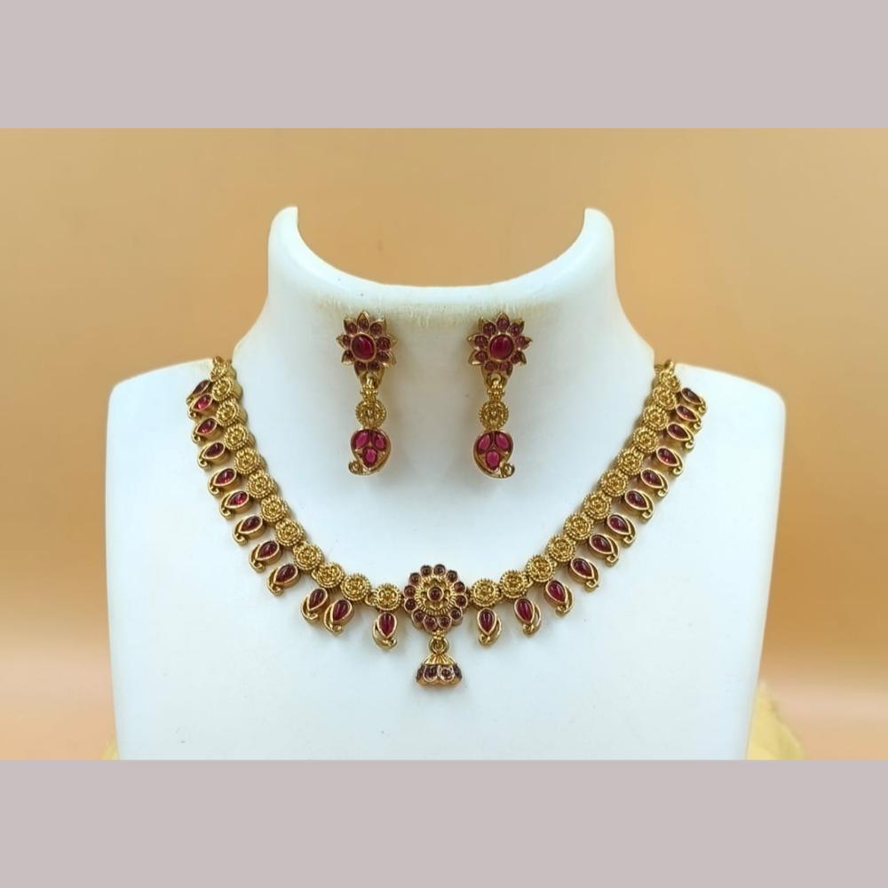 Joyful Jewel Art Matte Gold Plated Pota Stone Necklace Set
