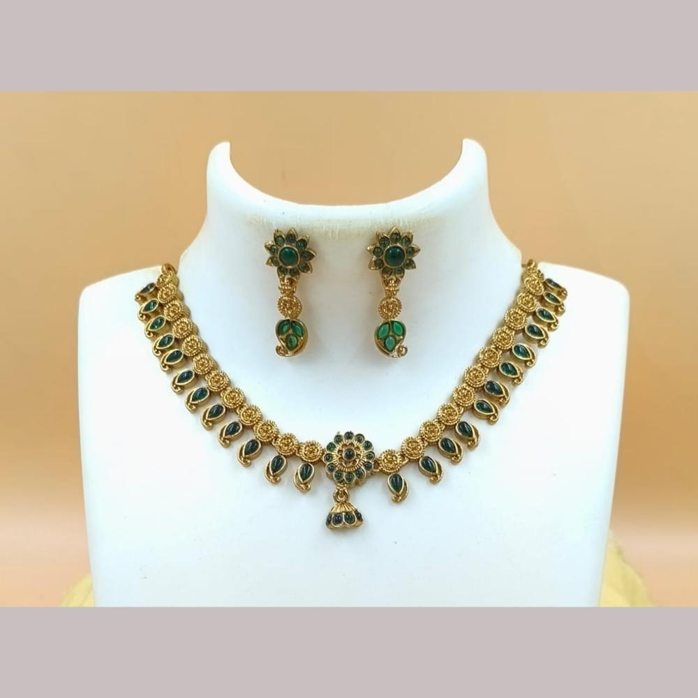 Joyful Jewel Art Matte Gold Plated Pota Stone Necklace Set