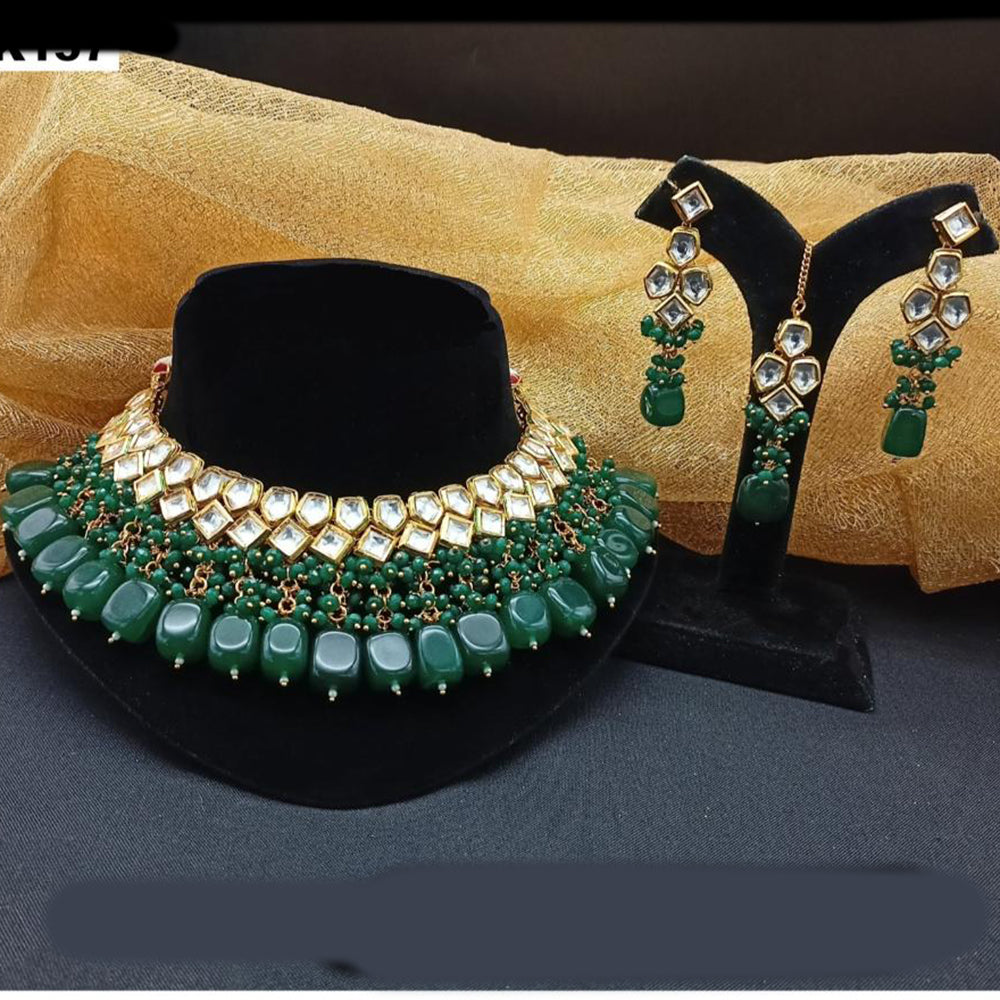 Amoliya Jewels Gold Plated Kundan Stone And Beads Necklace Set