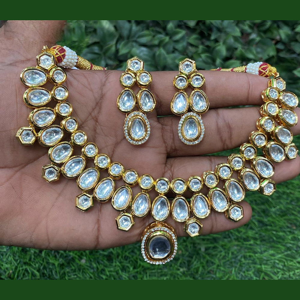 Amoliya Jewels Traditional Gold-Plated Kundan Necklace Set