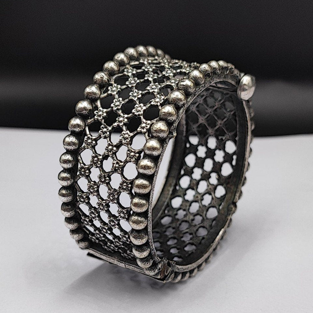 Maharani Jewels Oxidised Plated Openable Kada