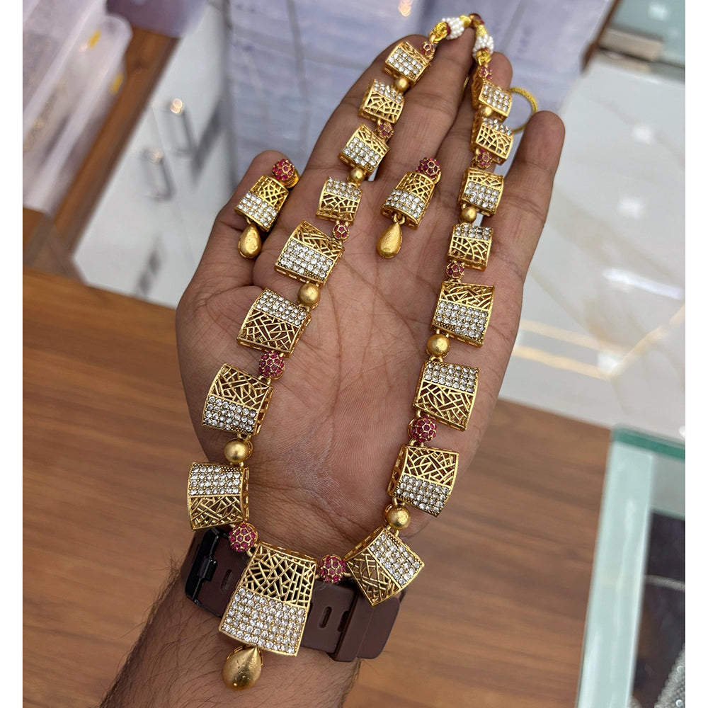 Maharani Jewels Timeless Royal Austrian Stone Necklace Set