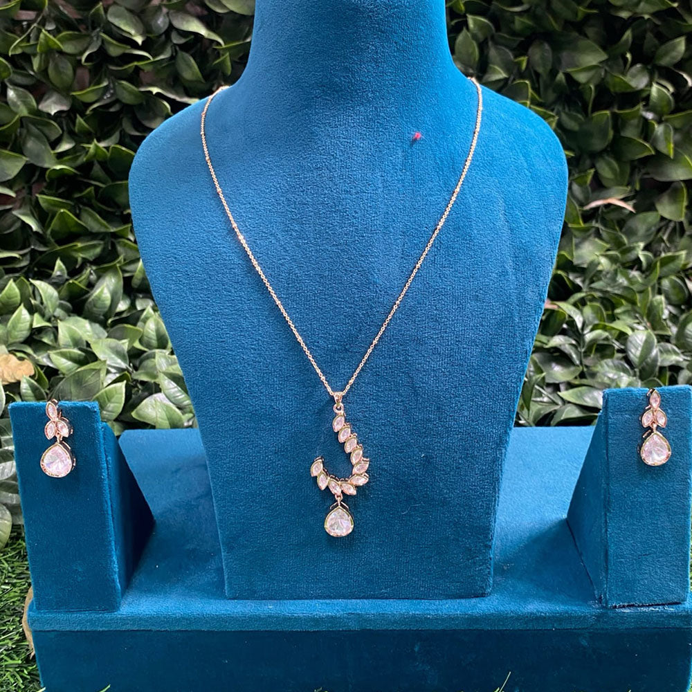 Royal Kundan Jewellery Gold Plated Crystal Stone Chain Pendent Set