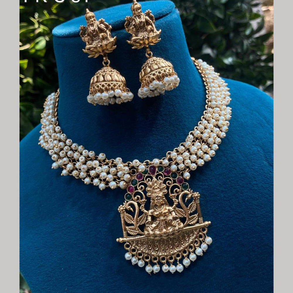 Royal Kundan Jewellery Gold Plated Pota Stone Necklace Set