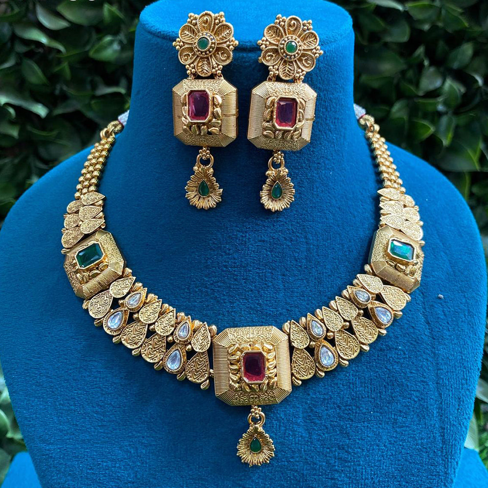 Royal Kundan Jewellery Gold Plated Pota Stone Stone Necklace Set