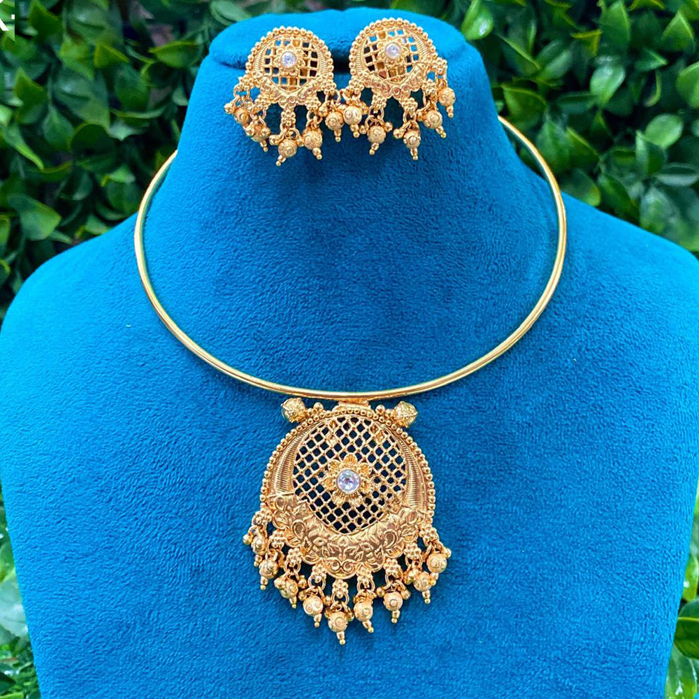 Royal Kundan Jewellery Grand Pota Stone And Pearl Necklace Set