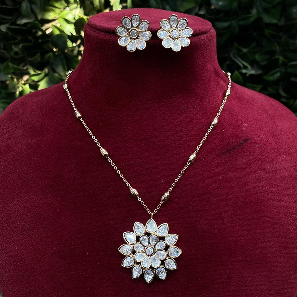 Royal Kundan Jewellery Grand Polki Kundan Stone Neckalce Set