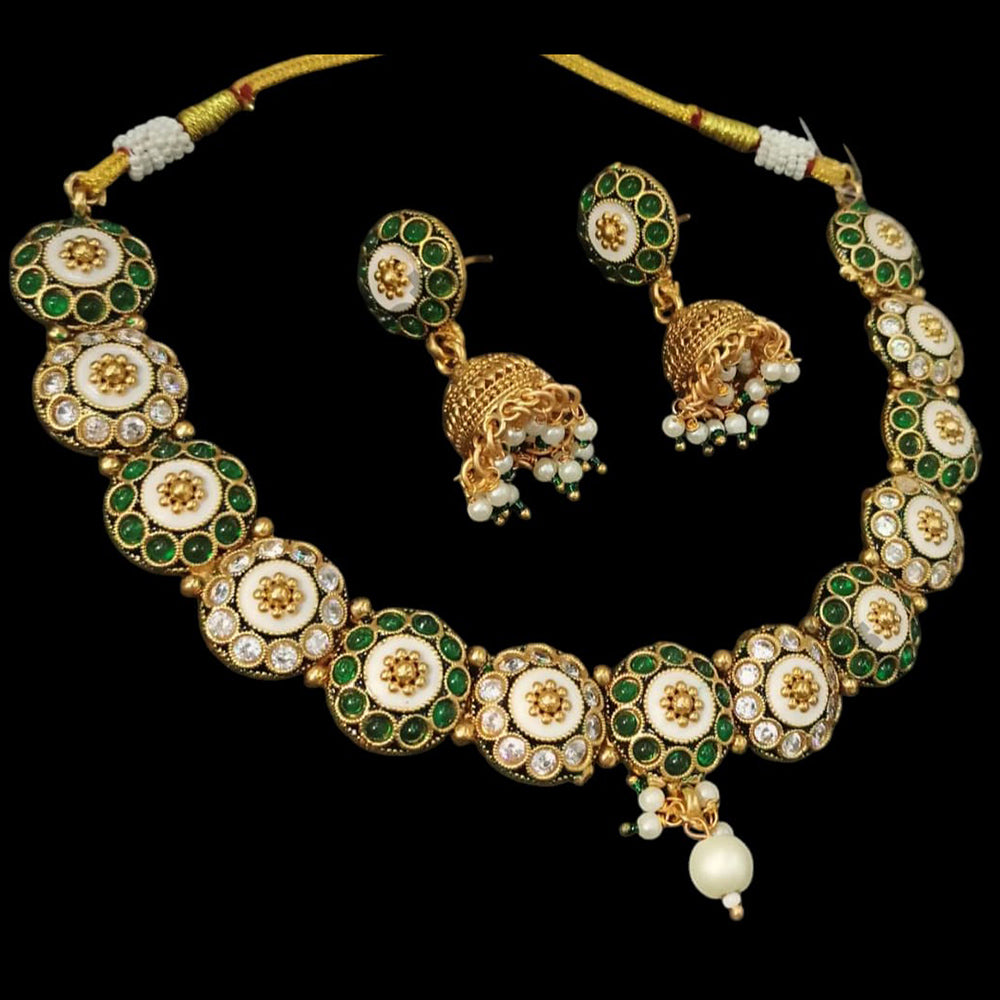 NAFJ Gold Plated Pota Stone And Beads Necklace Set