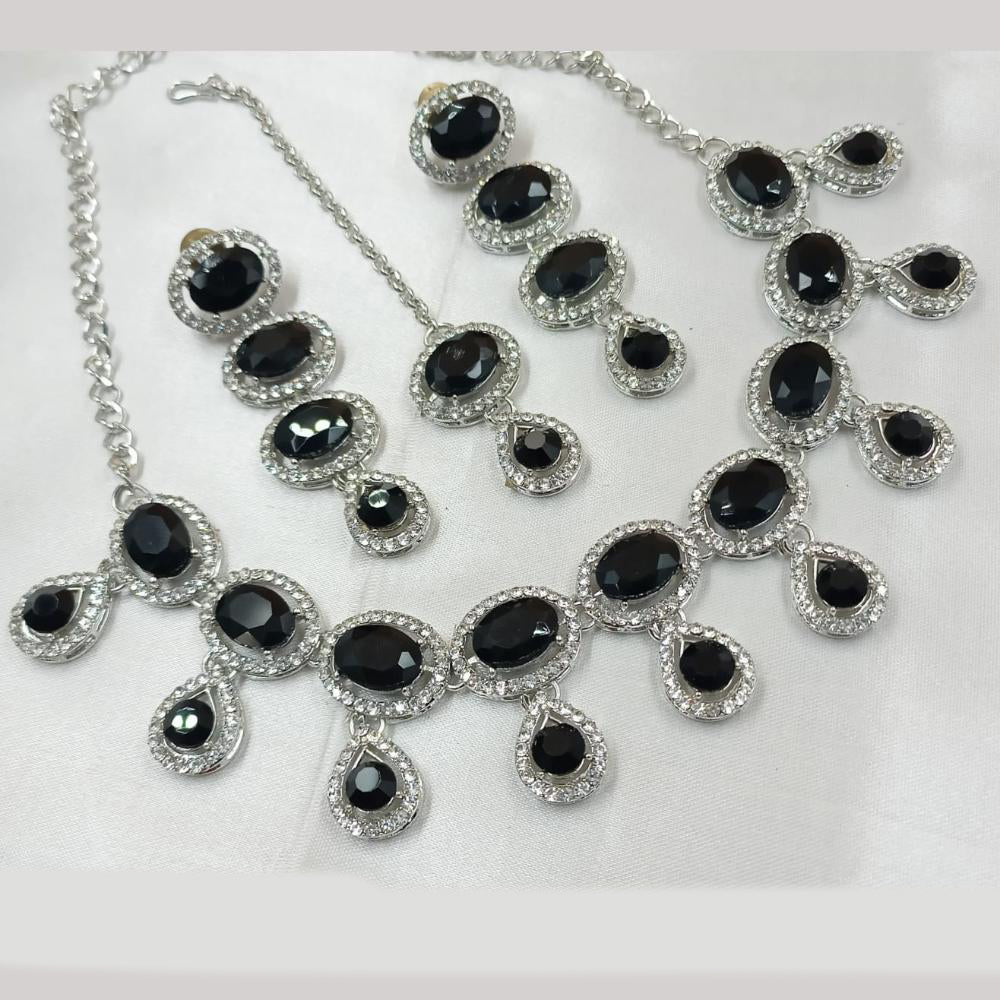 NAFJ Silver Plated Crystal Stone And Austrian Stone Necklace Set