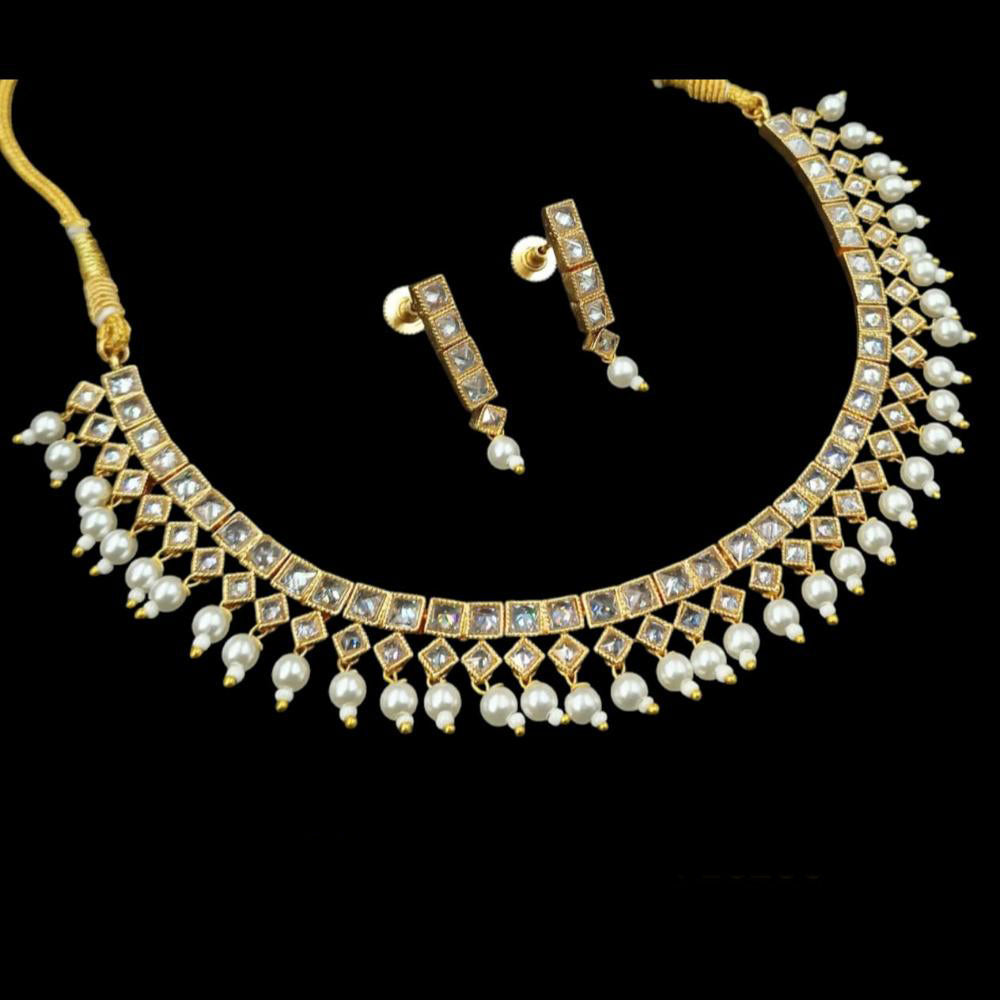 NAFJ Gold Plated Crystal Stone And Pearl Necklace Set