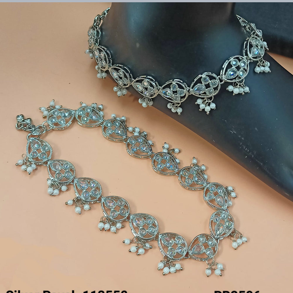 NAFJ Silver Plated Crystal Stone And Pearl Payal / Anklet