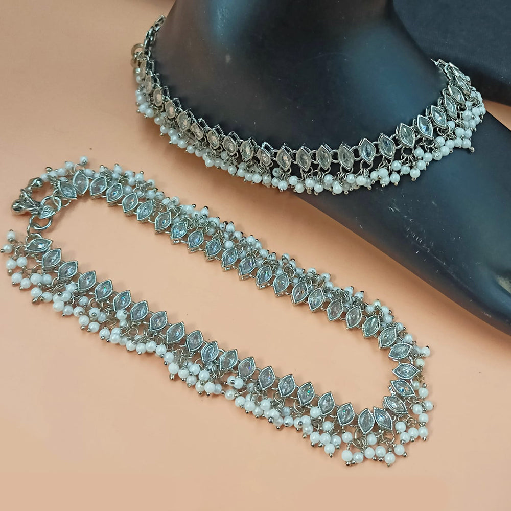 NAFJ Silver Plated Crystal Stone And Pearl Payal / Anklet