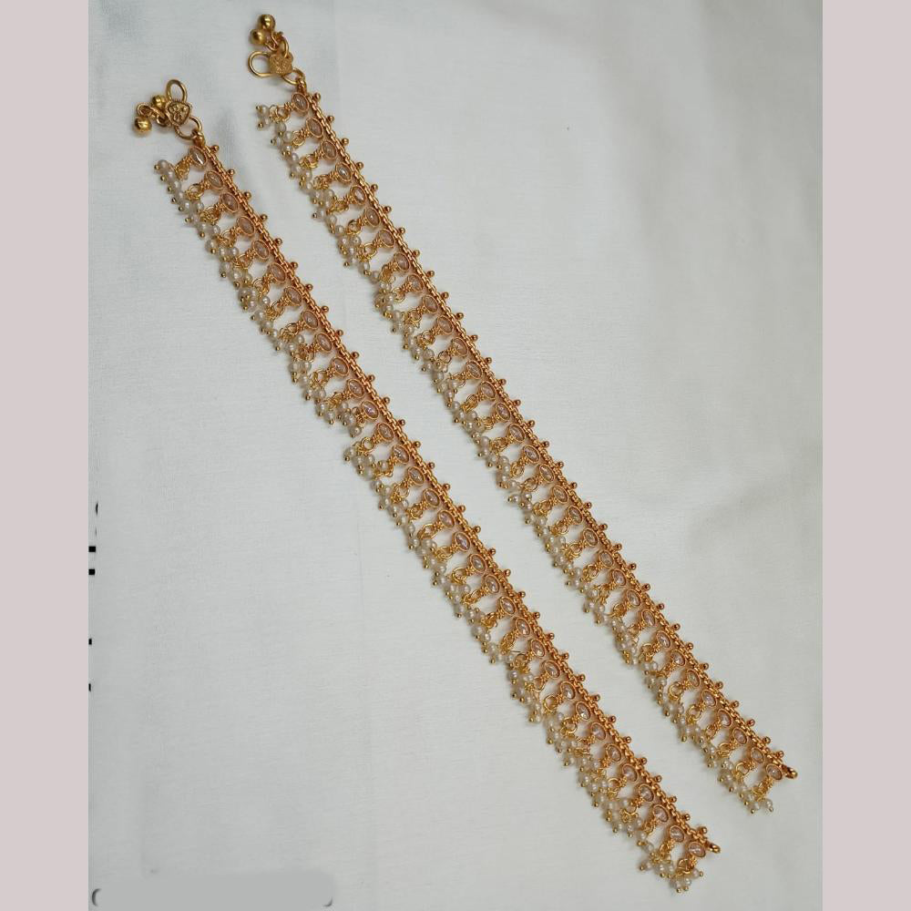NAFJ Gold Plated Crystal Stone And Pearl Payal / Anklet