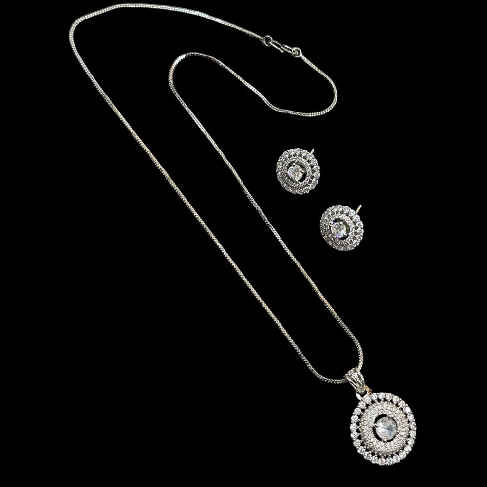 NAFJ Silver Plared American Diamond Chain Pendant Set