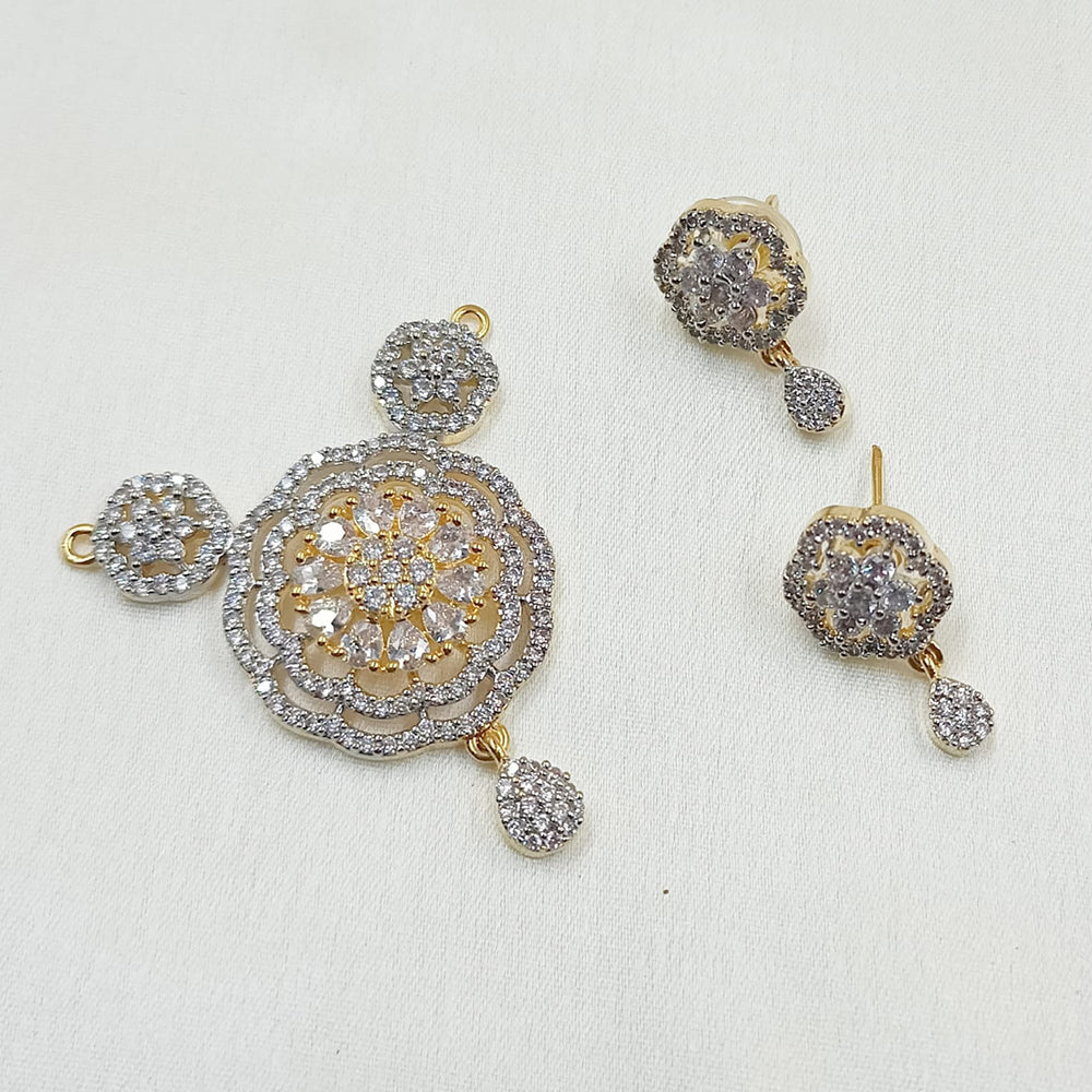 NAFJ Gold Plated American Diamond Pendant Set