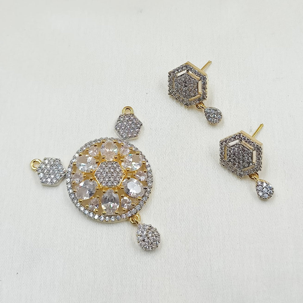 NAFJ Gold Plated American Diamond Pendant Set